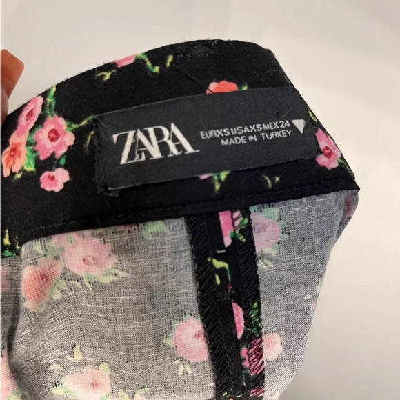 Zara Floral maxi skirt Matching Belt High Waisted Long Skirt Black Pink Size XS - Picture 8 of 9